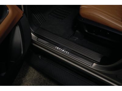 Infiniti Radiant Illuminated Kick Plates - 4 door T99G6-6SA00