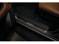 Infiniti QX60 Illuminated Kick Plates - T99G6-6SA00