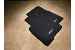 Infiniti CARPETED Floor Mats - Black G4900-1NM9E