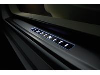 Infiniti Q70L Illuminated Kick Plates - 999G6-Q3000