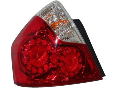 2007 Infiniti M35 Tail Light - 26555-EH125