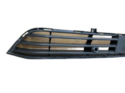 Infiniti 62256-6GW0E Front Bumper Lower Grille